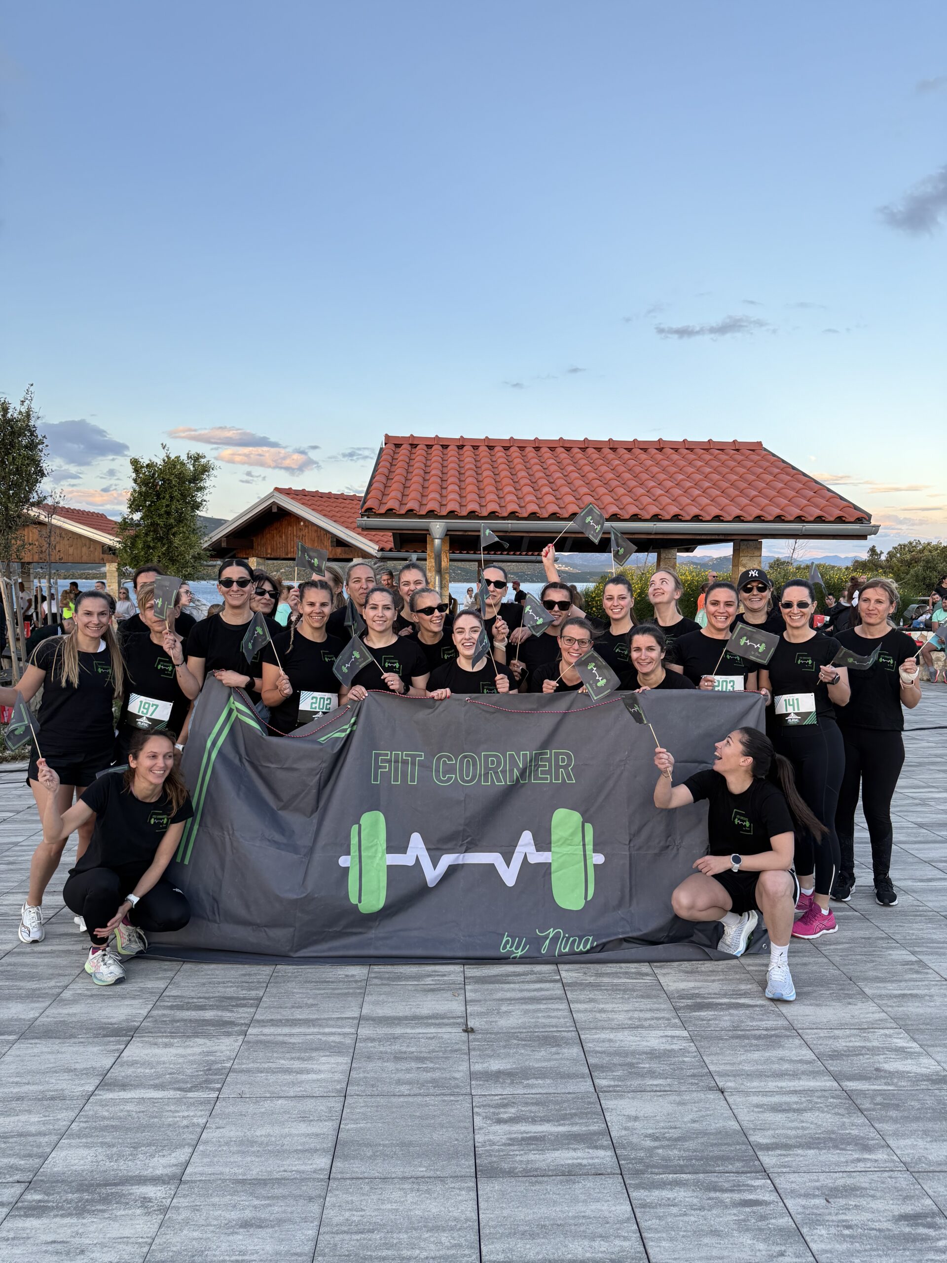 Fit Corner by Nina silka tima